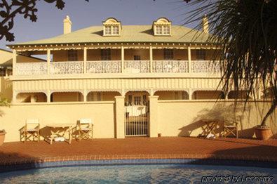 Hotel Clifton & Grittleton 3*
