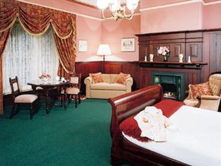 Clifton & Grittleton Hotel 3*