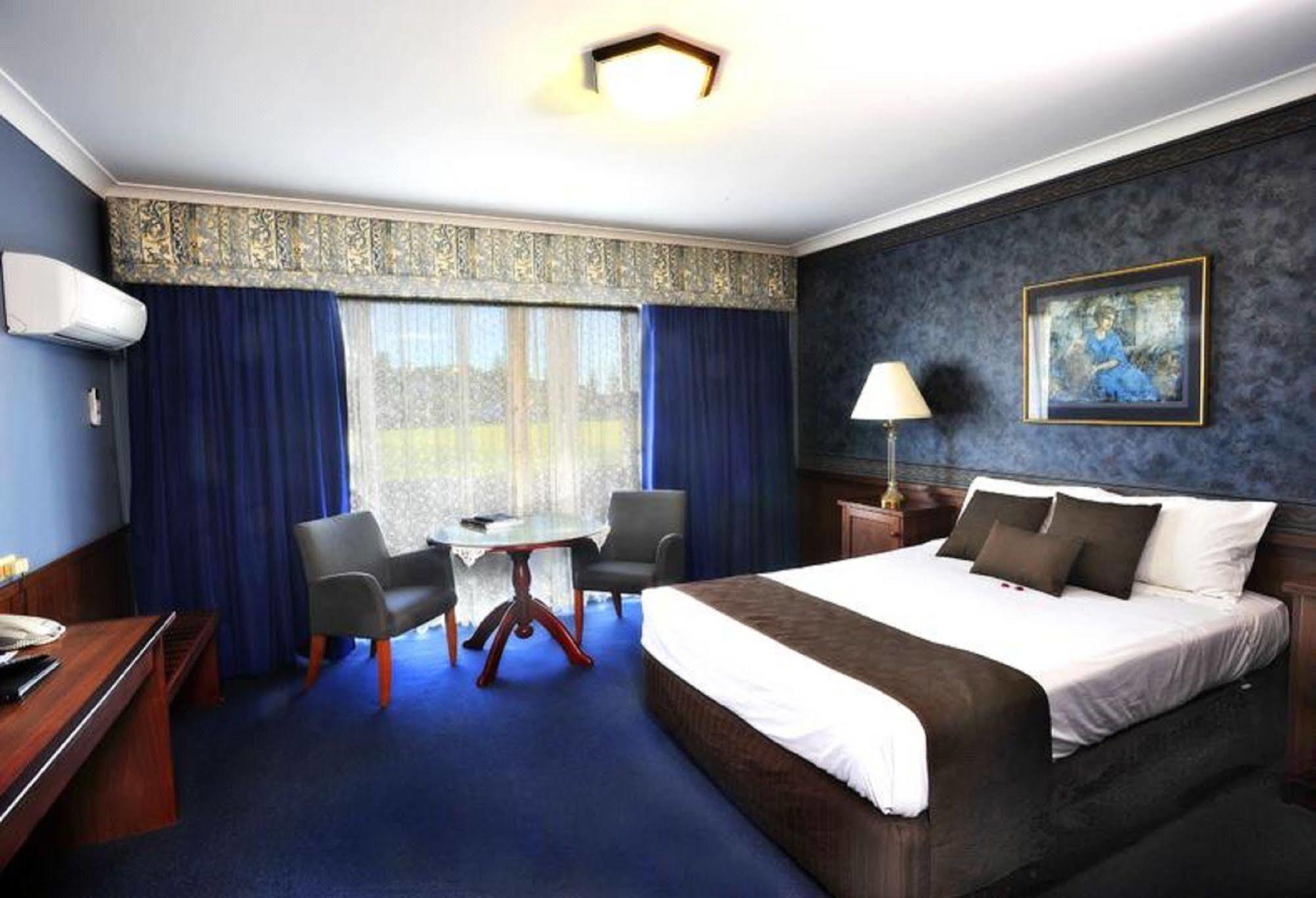 Hotel Clifton & Grittleton 3*